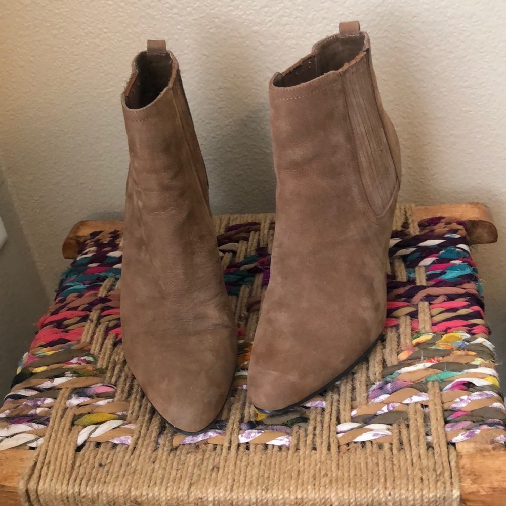 Sam Edelman Booties. 100% Suede. Size 6.5.